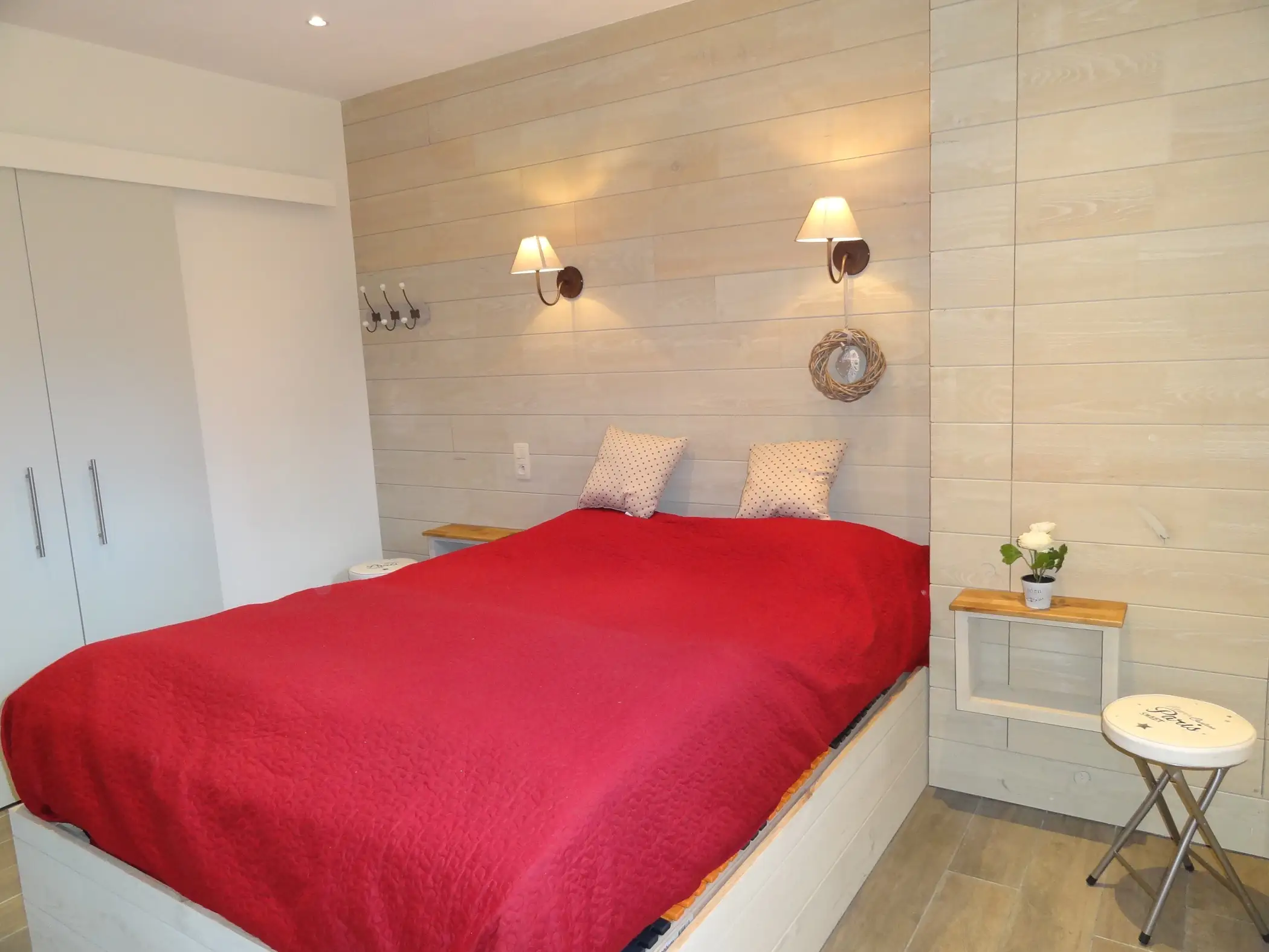 Gîte pour 3 personnes à Anhée Ferme de l’Abbaye de Moulins : Gîte de l’Ermitage